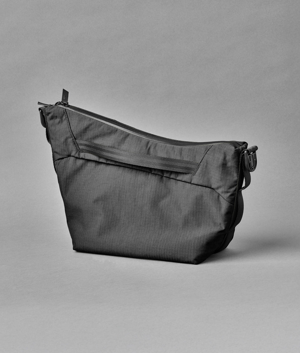 #color_Black | Axoflux 210D