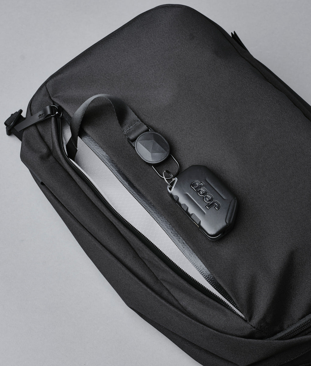 #color_Black | Axoflux 300D