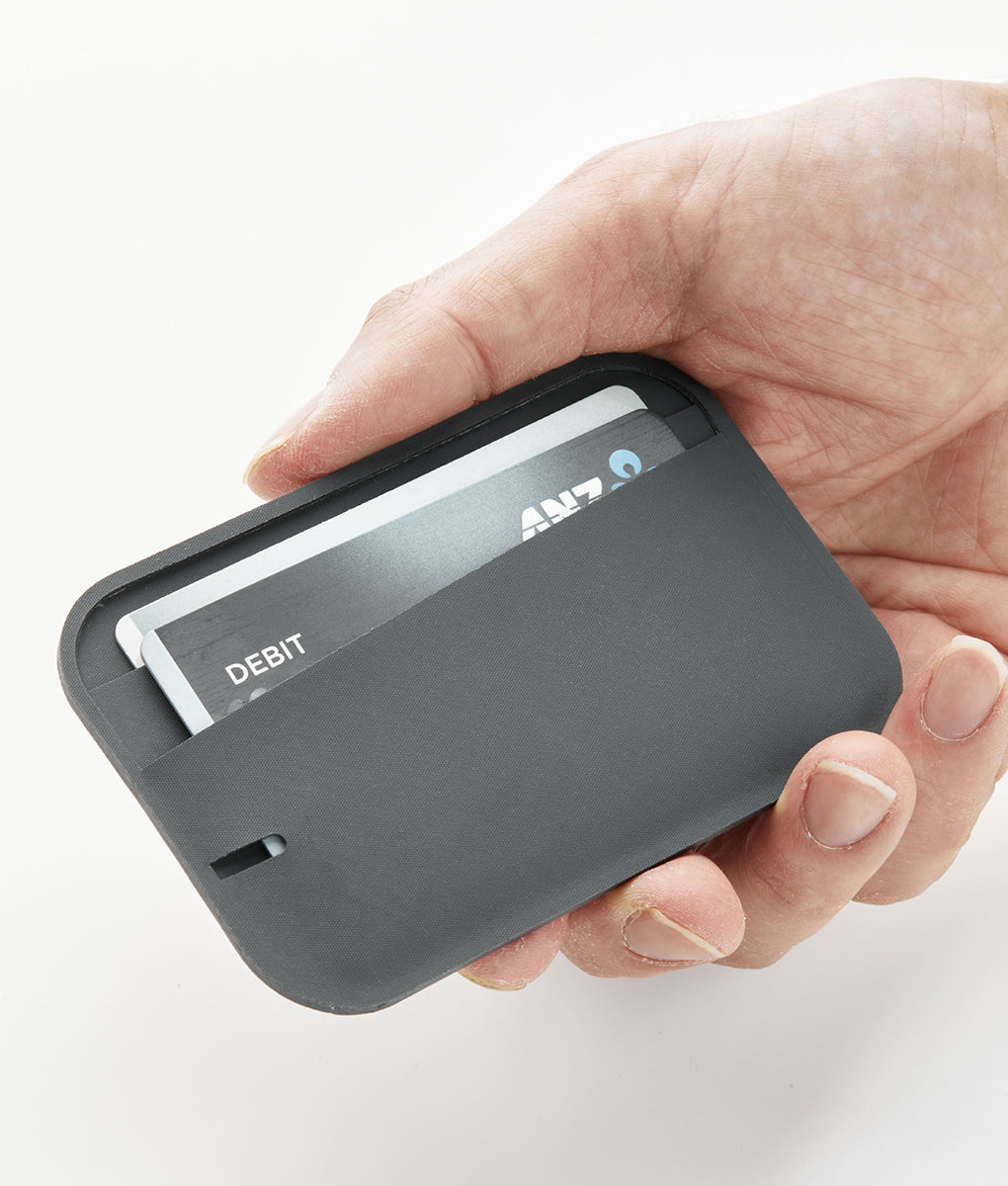HUB Cardholder